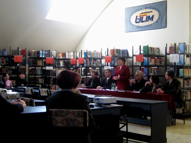 Lansarea manualului “Politici, forme de guvernare şi relaţii internaţionale în Ţările Române Medievale”