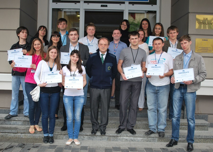 Vizită studenților la postul vamal Tudora-Starokazacie și la sediul EUBAM în Odesa