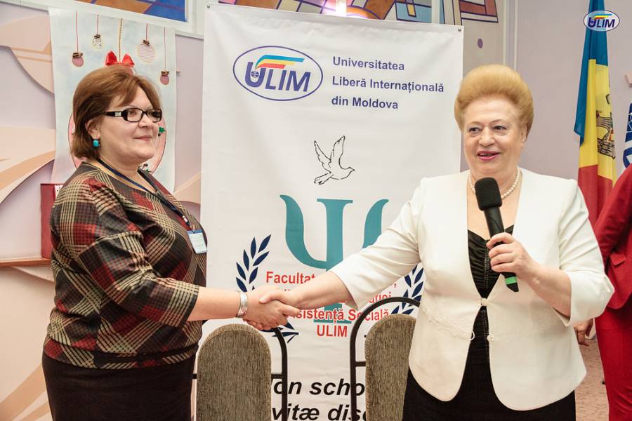 Parteneriate fructuoase cu universități și alte instituții din RM Psihologii și asistenții sociali își dau mâna, la ULIM