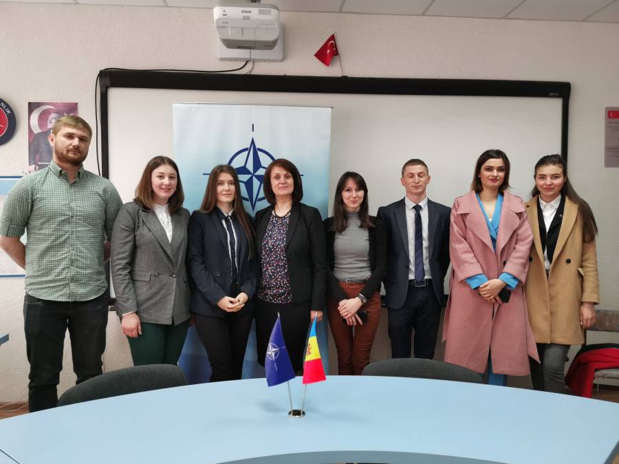 Conferința științifică studențească „NATO ca actor regional: implicări asupra securității Est-Europene”