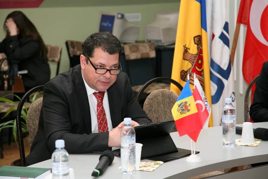 Ambasadorul Turciei Mehmet Selim Kartal în vizită la ULIM